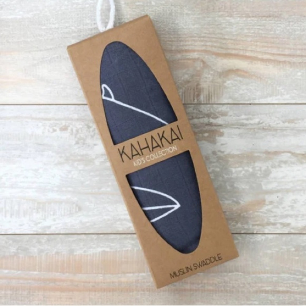 Kahakai Kids NWOT Surfboard Swaddle